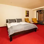 Reinoldus Szálloda 3*