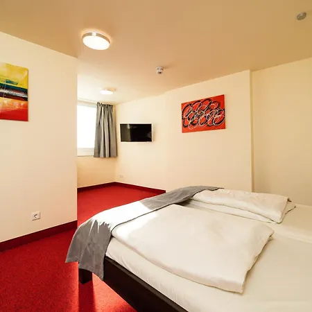 Reinoldus Otel 3*