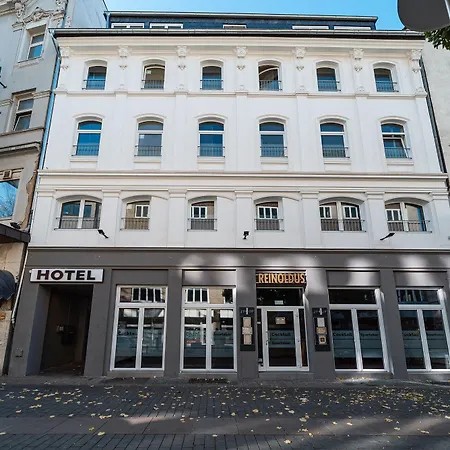 Otel Reinoldus 3*